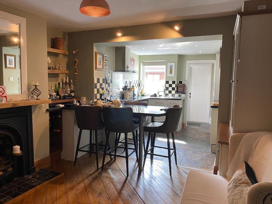 Outskirts Of Ulverston, Entire Cottage - Sleeps 4 Dış mekan fotoğraf